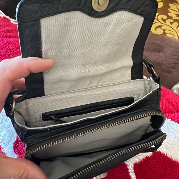 Purse - Picture 4 of 6